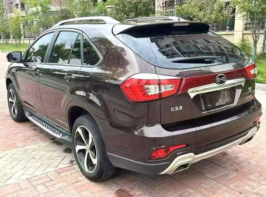 BYD S7