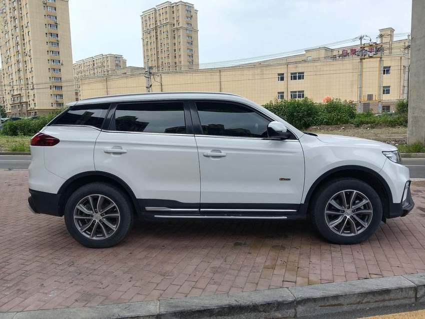 Geely Boyue 2018