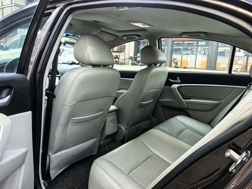 Geely Emgrand 2014