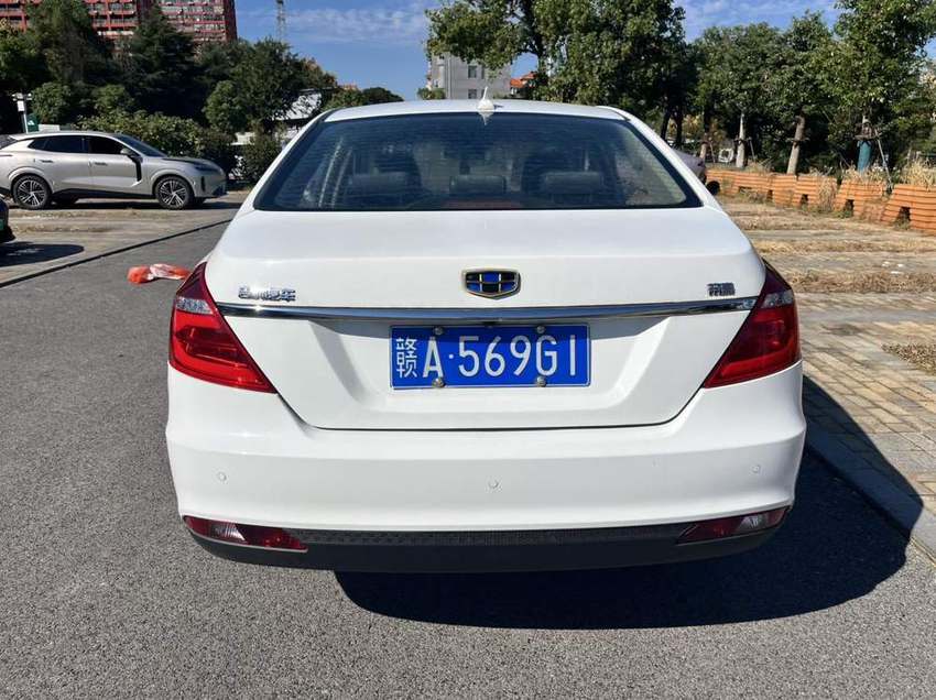 Geely Emgrand 2017