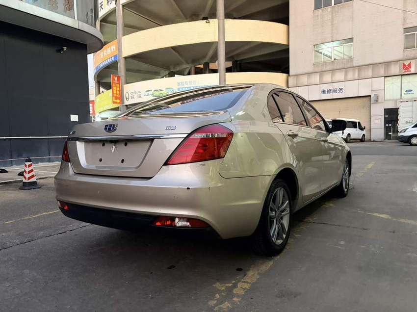 Geely Emgrand 2018