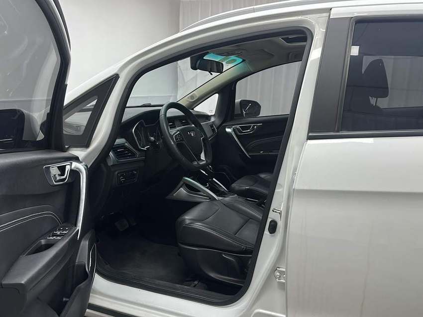 Geely Visionx3 2020