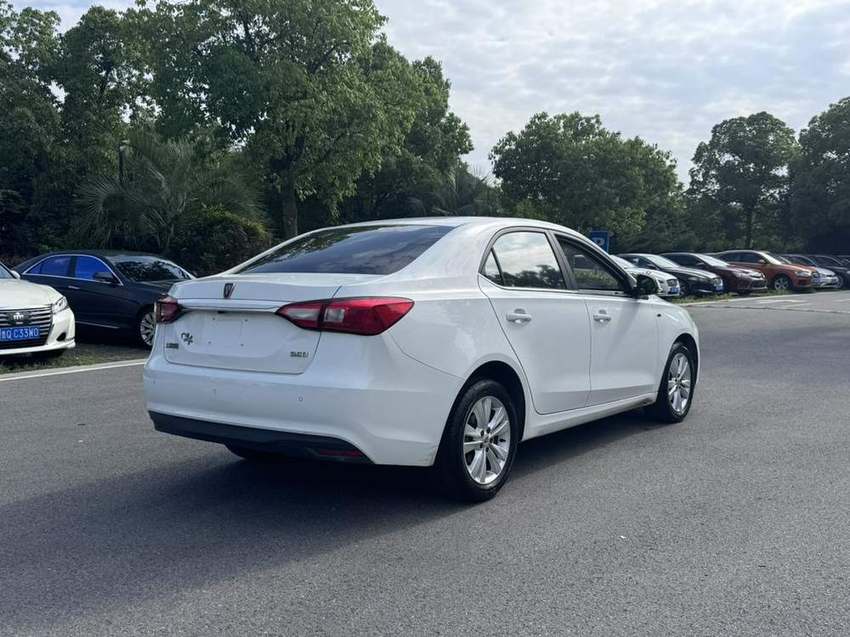 Roewe 360 2015